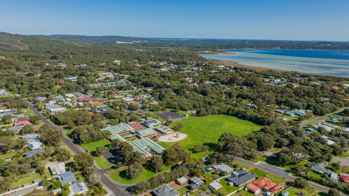 Little Grove Little Grove Primary School Foreground Land Group WA